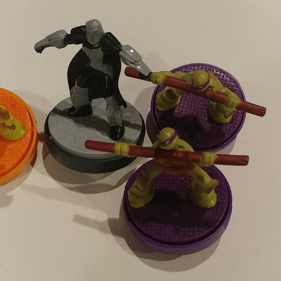 4/$15 🌻 Set of 4 Teenage Mutant Ninja Turtle Toys - Picture 2 of 5